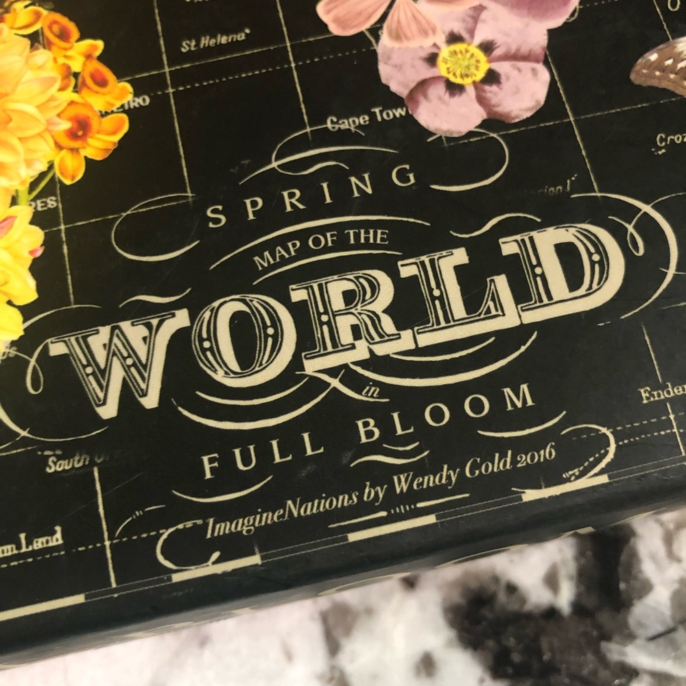 Spring Map of the World “Full Bloom” 1000-Piece Puzzle NWT - Picture 2 of 7